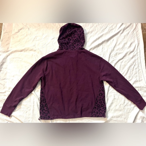 Champion Maroon Hoodie Sweatshirt w Leopard Accents and Adjustable Waist Sz M - Picture 13 of 13